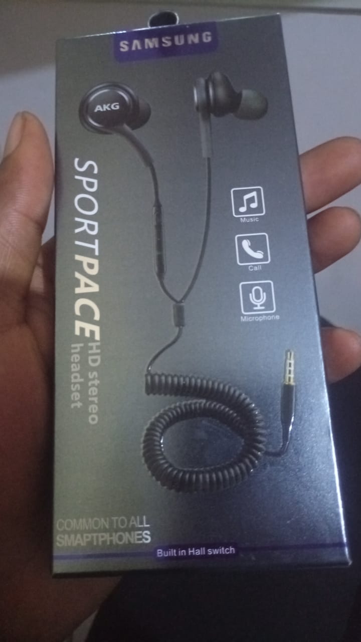 AKG TALL SAMSUNG EAR PHONES